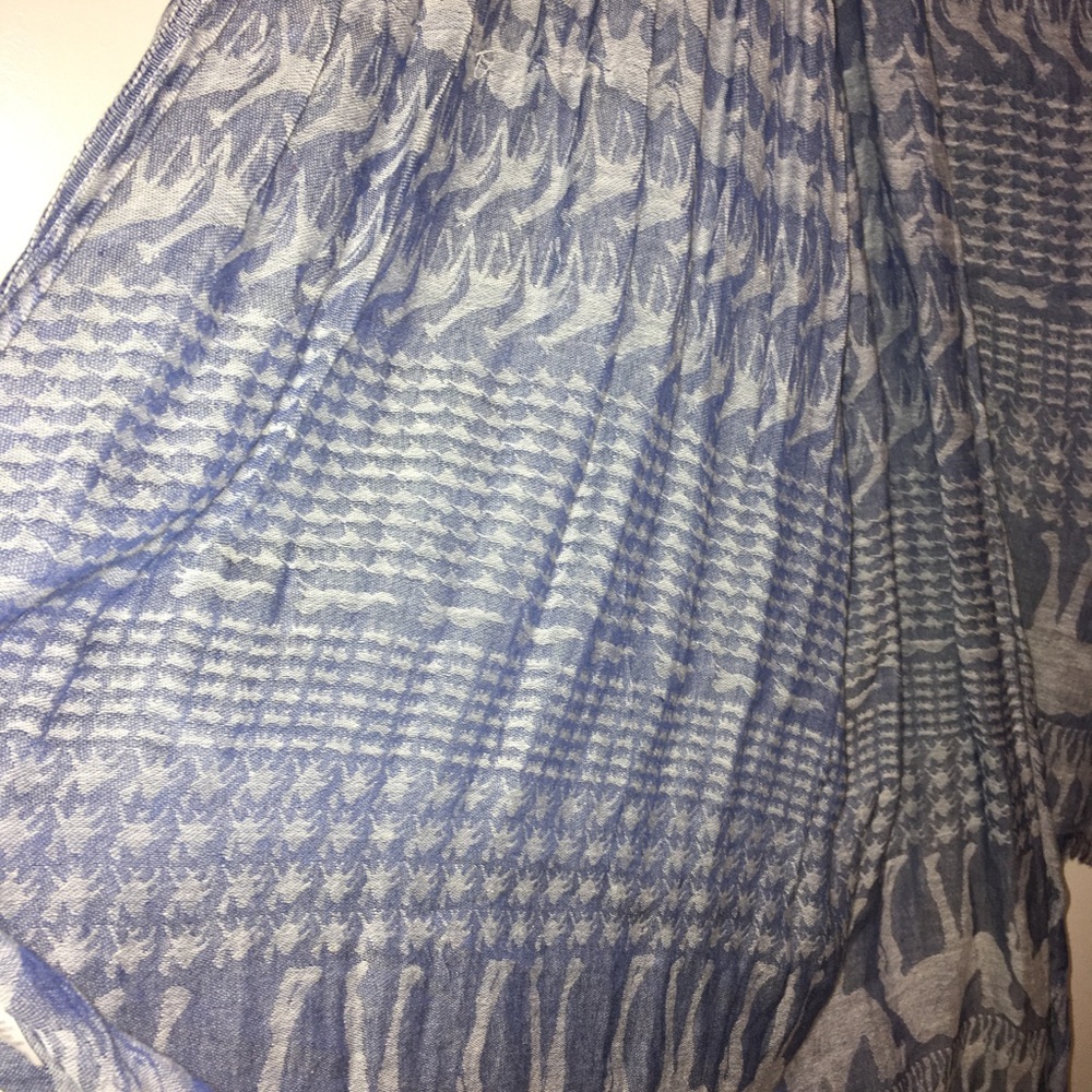 World market scarf/wrap, wide/large NWT 35x80”